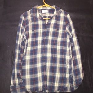 Flannel worn once no holes or stretching.