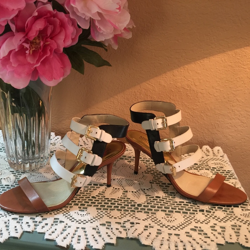 Michael Kors SZ 8M shoes.