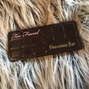 Too Faced Chocolate Bar