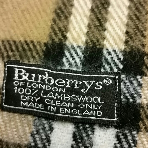 Burberry scarf - Picture 2 of 3