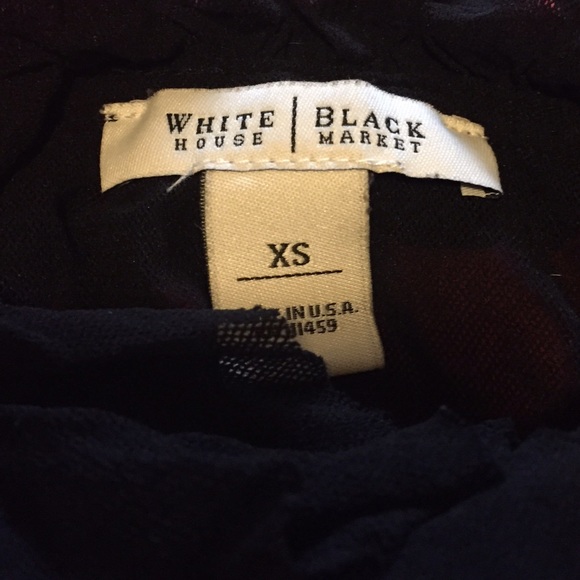 🎀WHBM Ruffle Blouse🎀 - Picture 3 of 3