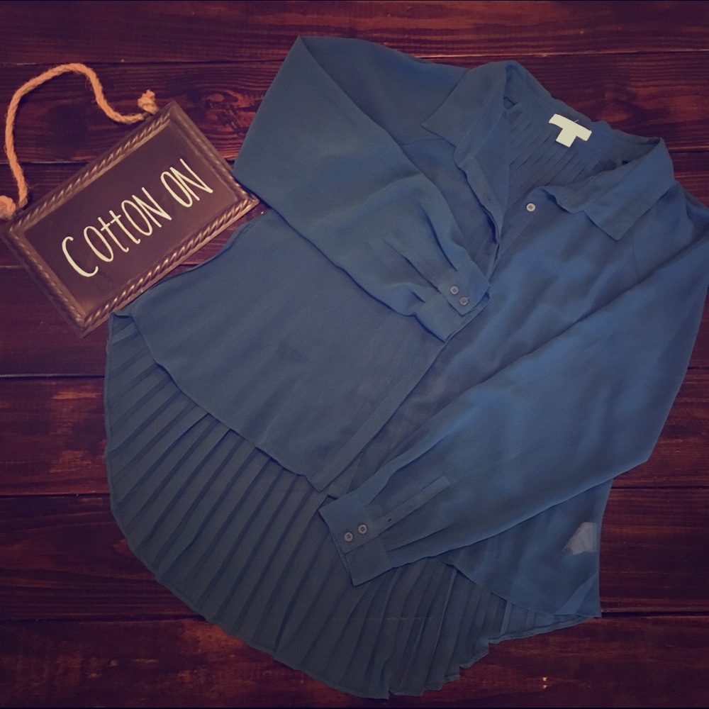 💙💚REDUCED PRICE💚💙Cotton On Sheer Button up