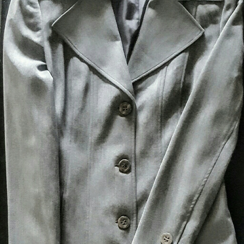Larry Levine 2pc Pant Suit