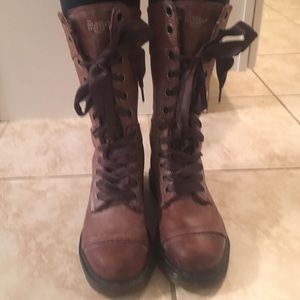 Doc Martens Triumph 1914 combat boots size 8