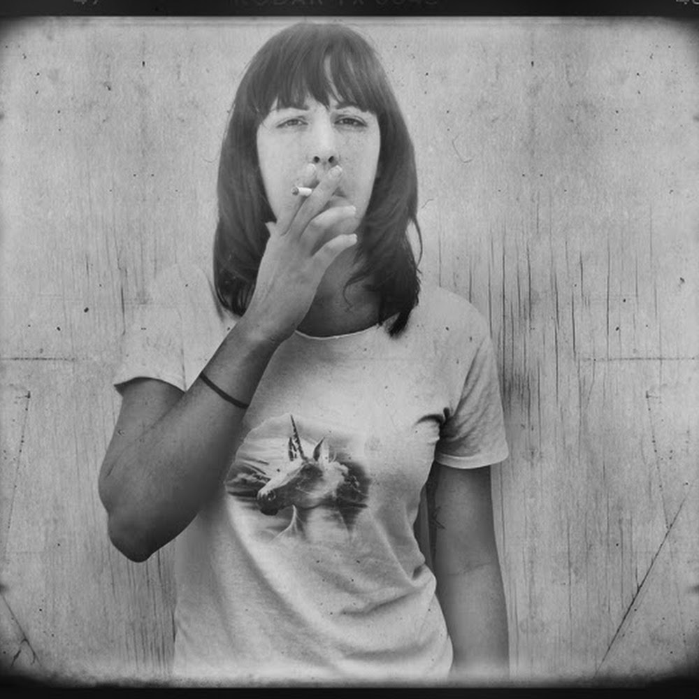 Meet your Posher, Claudine