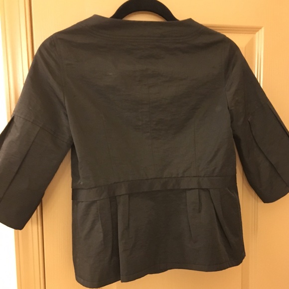 Half Sleeve Jacket - Picture 2 of 2