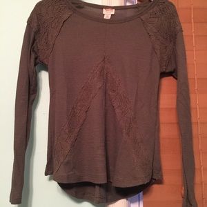 Forest green long sleeved top