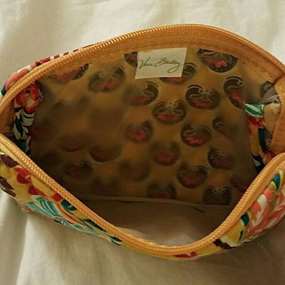 NWOT Vera Bradley Makeup Bag - Picture 3 of 3