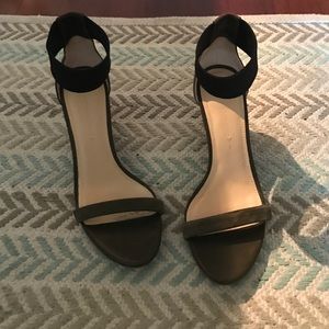 Olive Banana Republic sandal heels