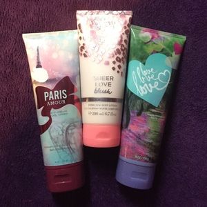 BUNDLE New with tags lotion