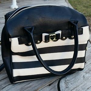 Betsey Johnson Black&White Striped Crossbody Bag
