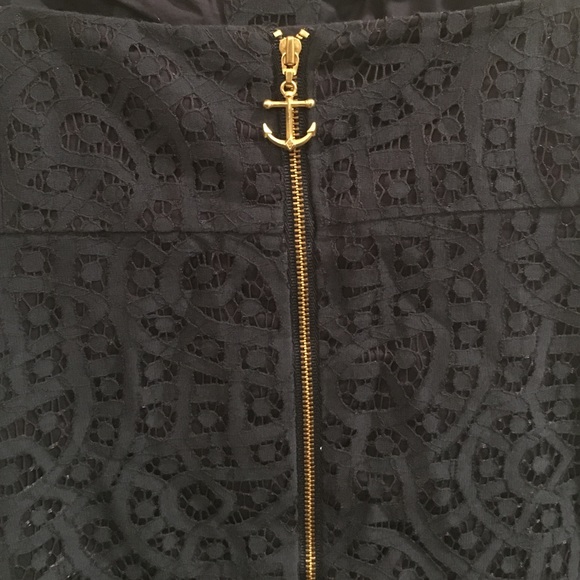 Lace Lilly Pulitzer Dress with Anchor Appliqué - Picture 3 of 3