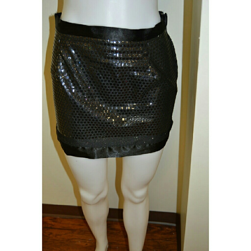 Black rainbow sparkle mini skirt with satin bands