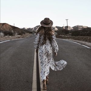 Off the shoulder Maxi Dress