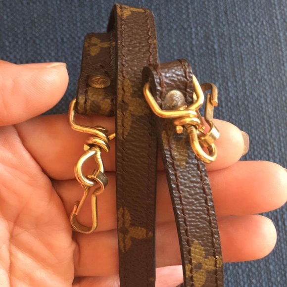 ๐SOLD๐๐ฏLOUIS VUITTON DOUBLE RABAT SHOULDER BAG - Picture 8 of 8