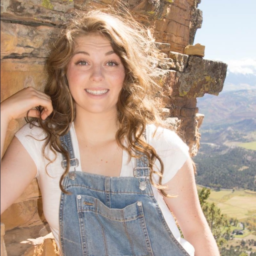 Meet your Posher, Emma