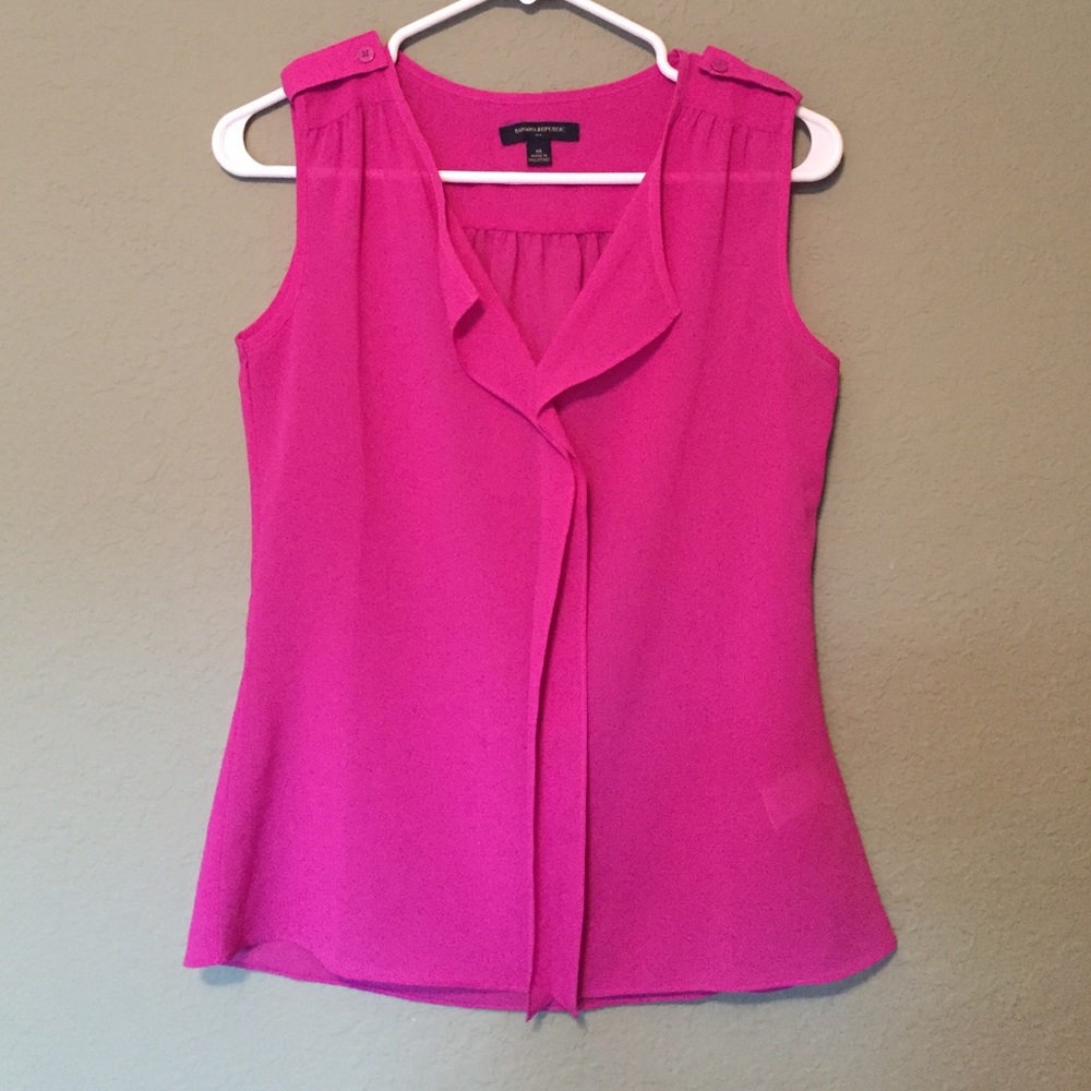 🎉SALE🎉Banana Republic Shear Top