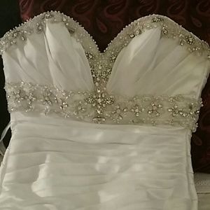 Mari Lee by Madeline Gardner wedding dress