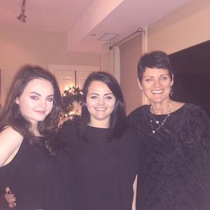 Meet your Posher, Addison & ellen