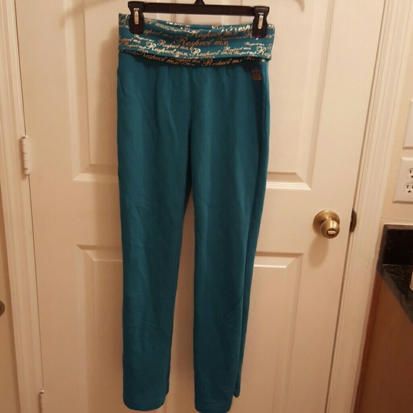 Adidas Respect me green gold  jogging pants - Picture 1 of 4