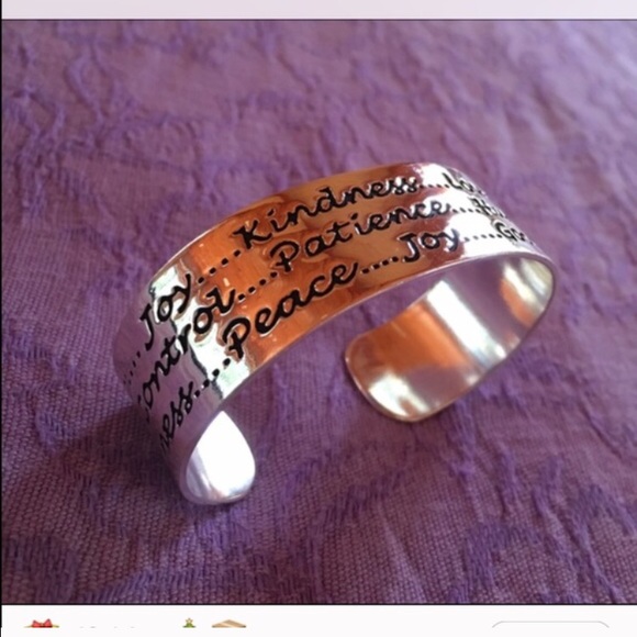 MORE COMING SOON! 🦋Alpaca Silver Cuff Bracelet - Picture 5 of 5