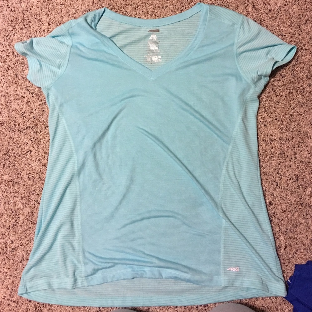 Work out tops