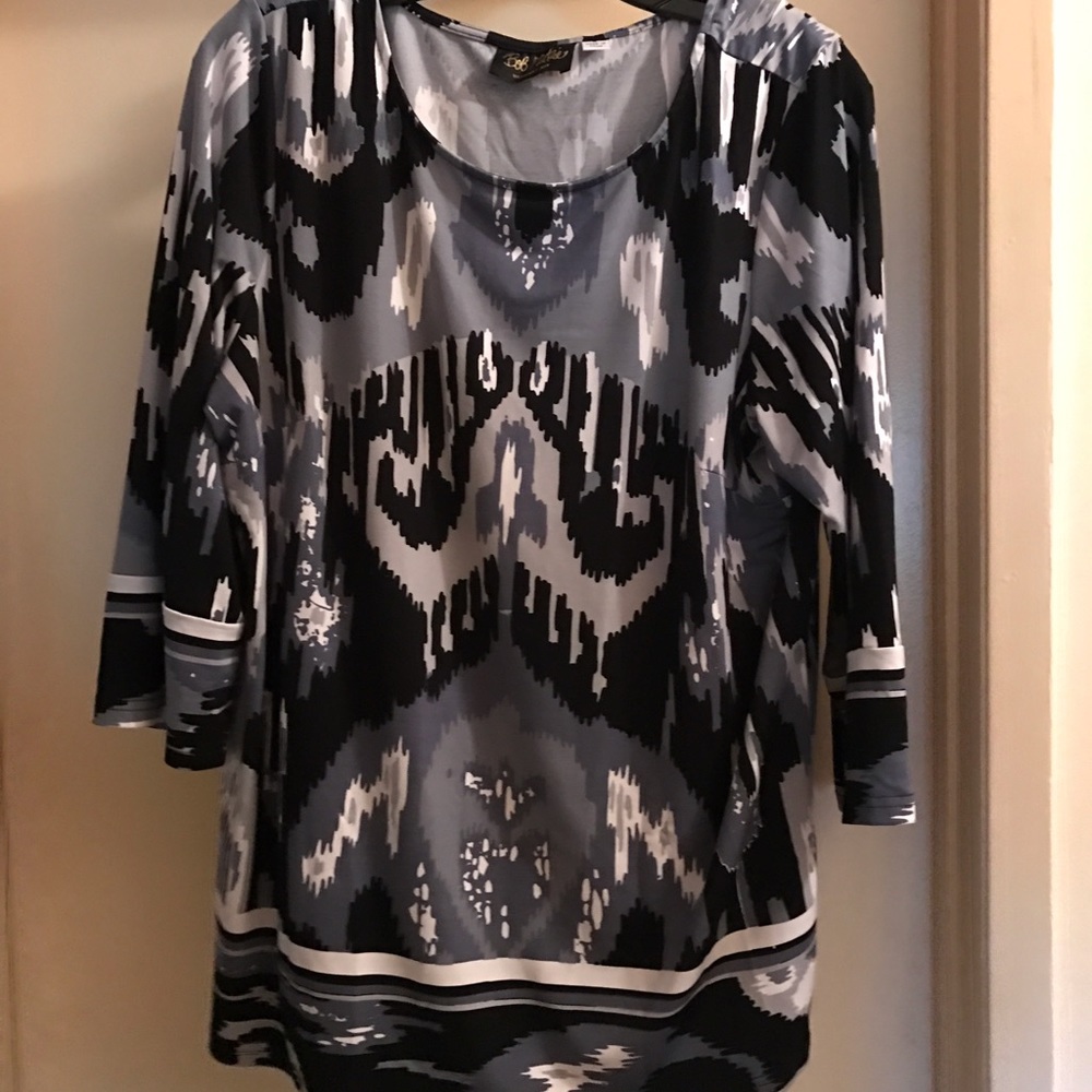Light weight top