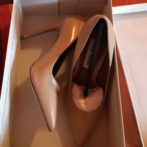 Steve Madden pumps (Proto in Nude) size 5.5