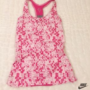 Nike tank
