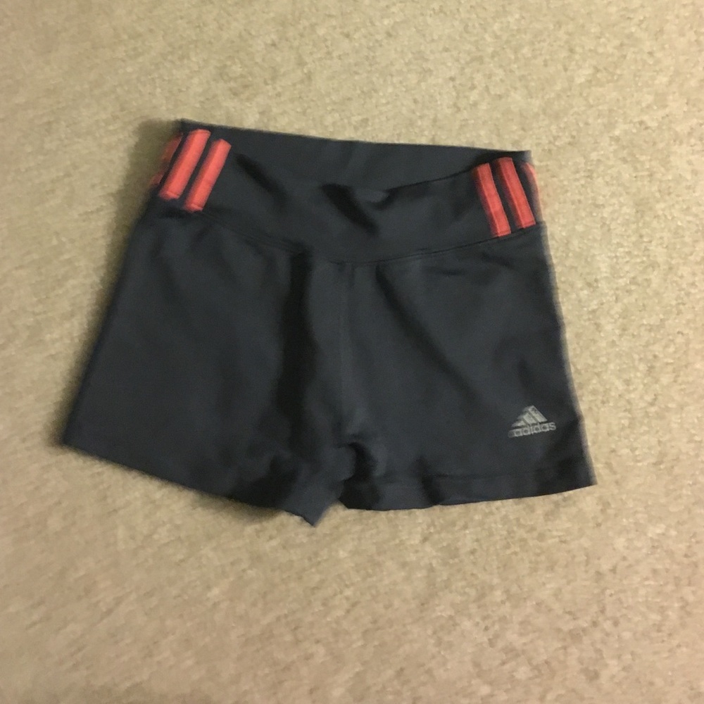 Volleyball shorts