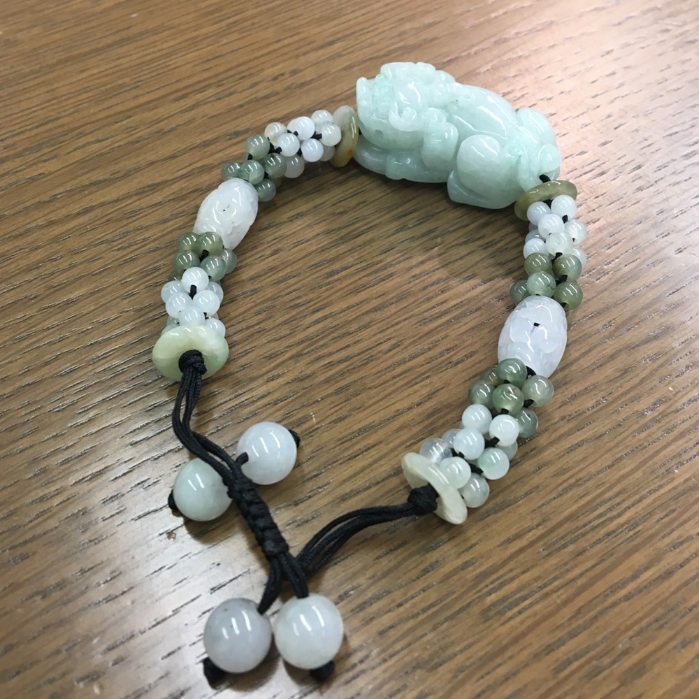 Bracelet