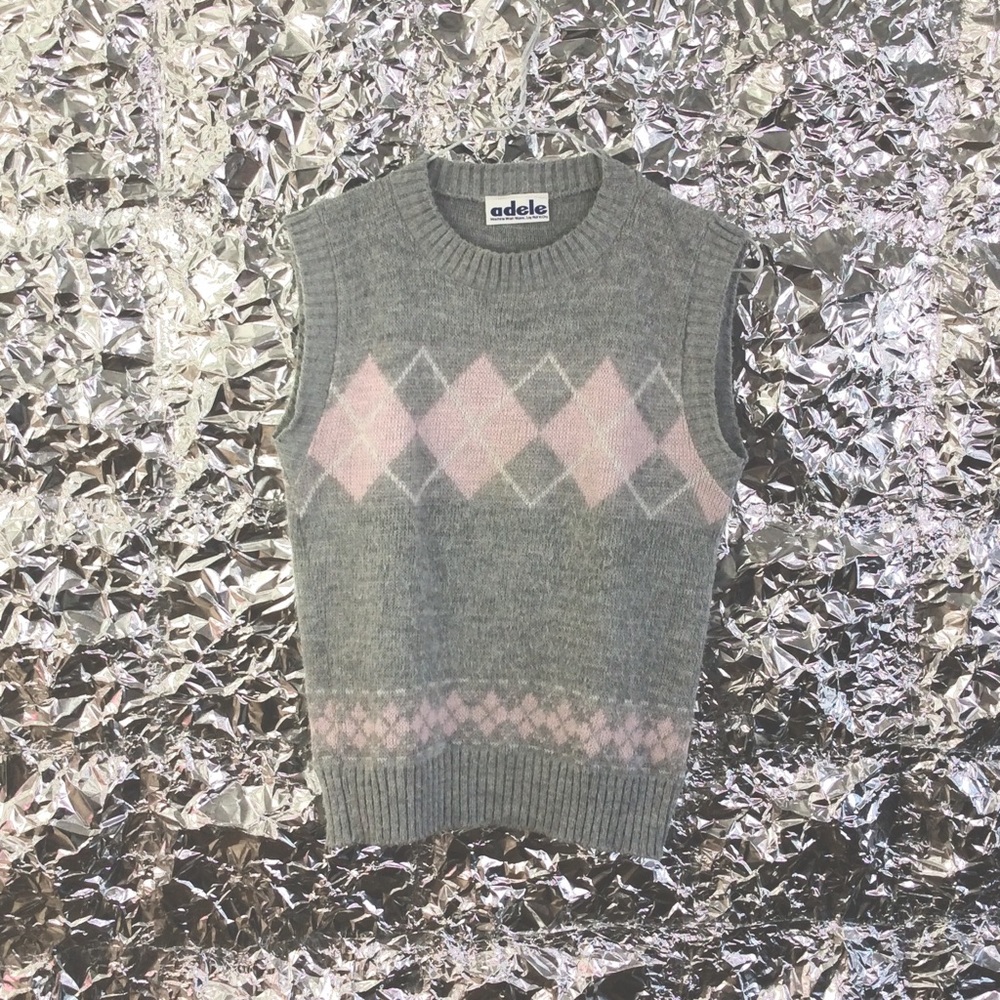 SUNDAY SALE V i n t // sweater-vest