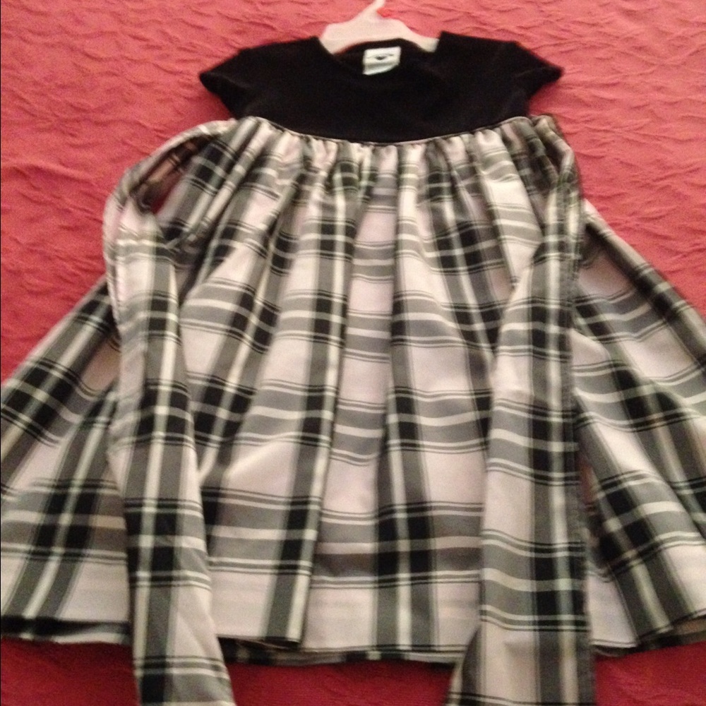 Little girls dress by Hartstrings