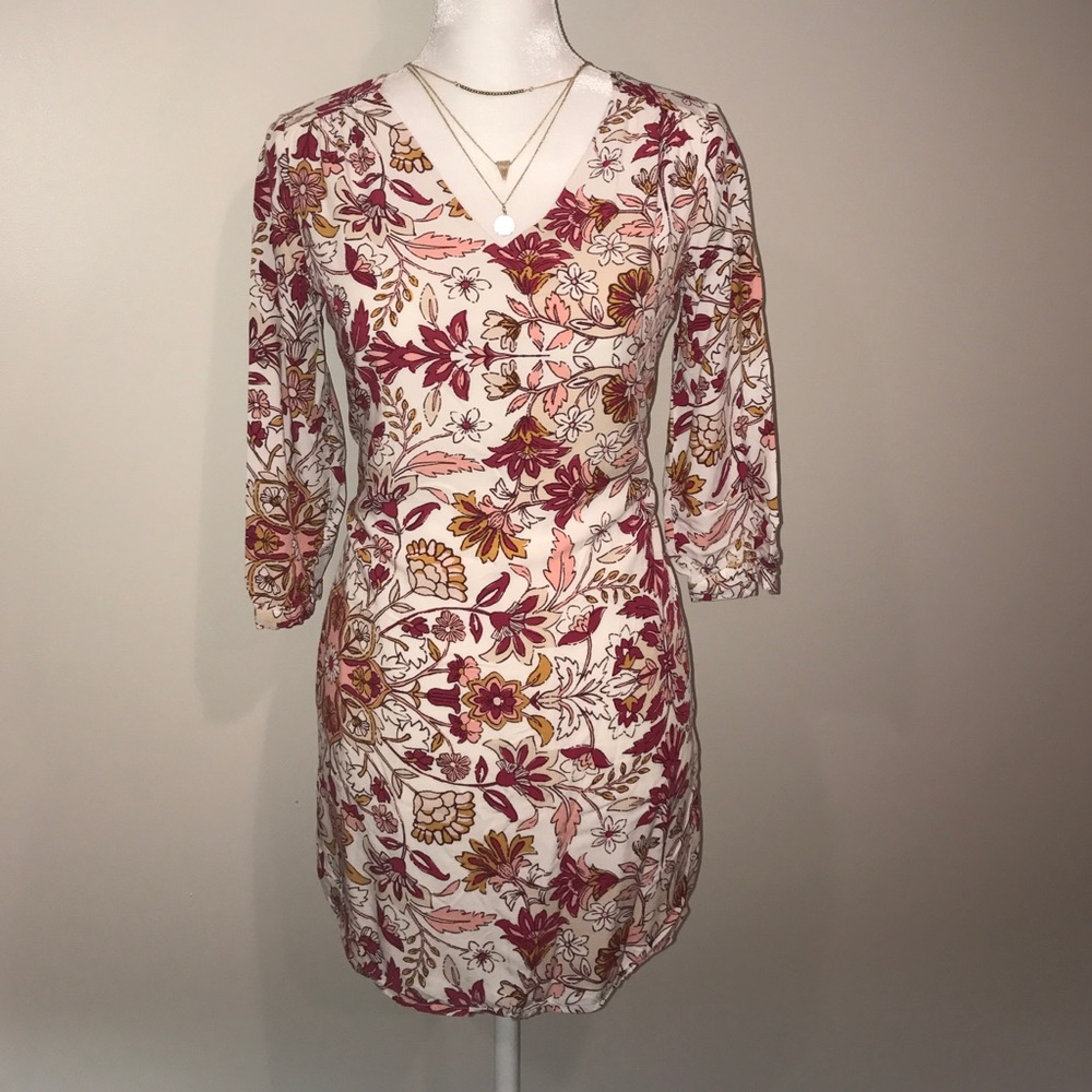 Old Navy Red/Gold Floral Dress. Size XS