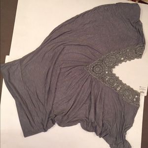 Grey sleeves blouse with lace neck