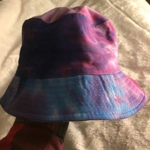 Tie dye bucket hat
