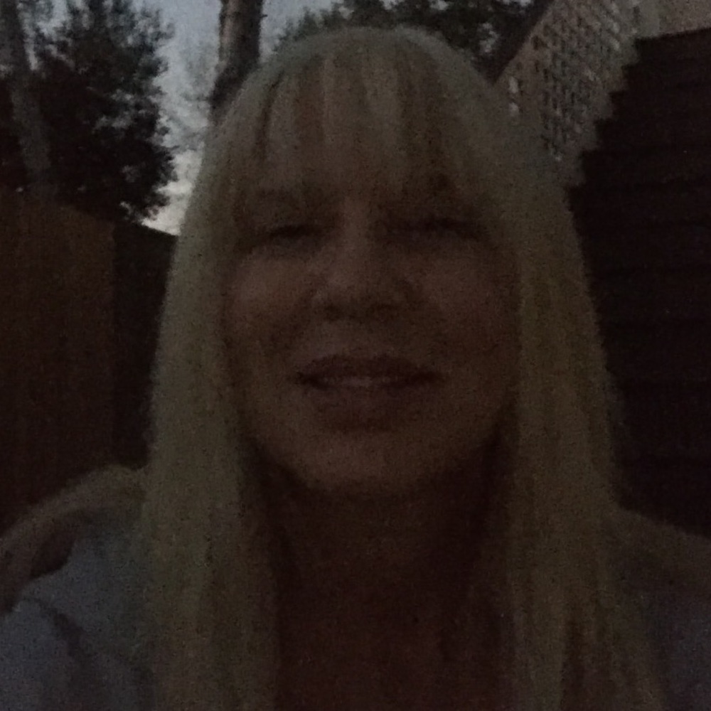 Meet your Posher, Robin