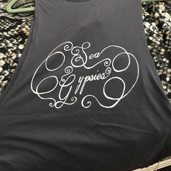 Brand new tank top - Picture 2 of 3