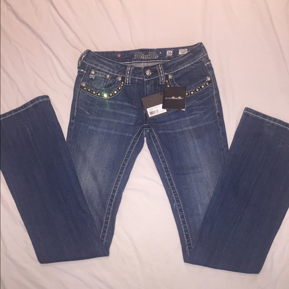 NEW Miss Me Jeans - Size 26