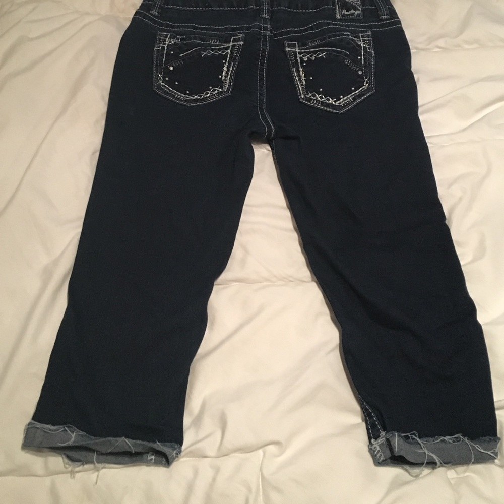 Capris - Picture 2 of 3