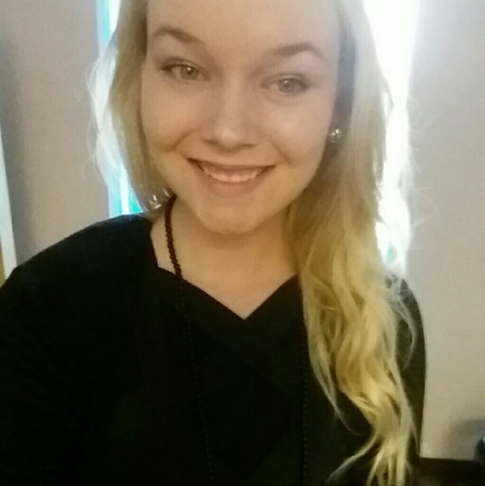 Meet your Posher, Kassandra