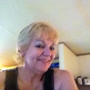 Meet your Posher, Maudea