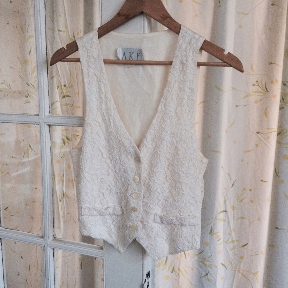 Lacey vest - off white small