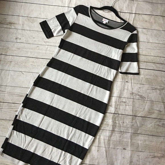 LuLaRoe Dresses & Skirts - LuLaRoe Julia