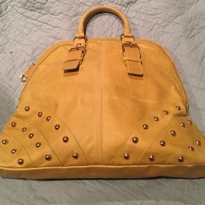 Guia's green leather handbag tote