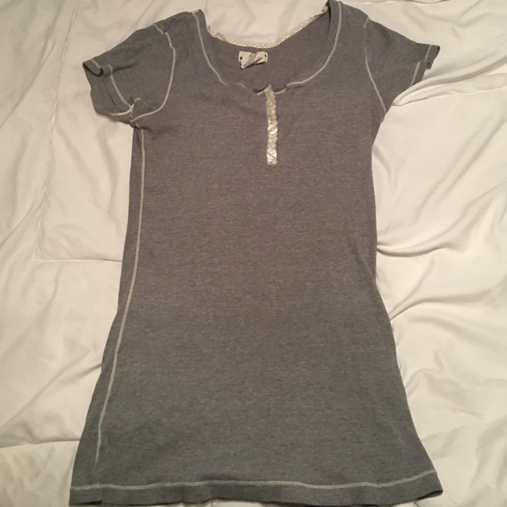 Lei sleepwear top