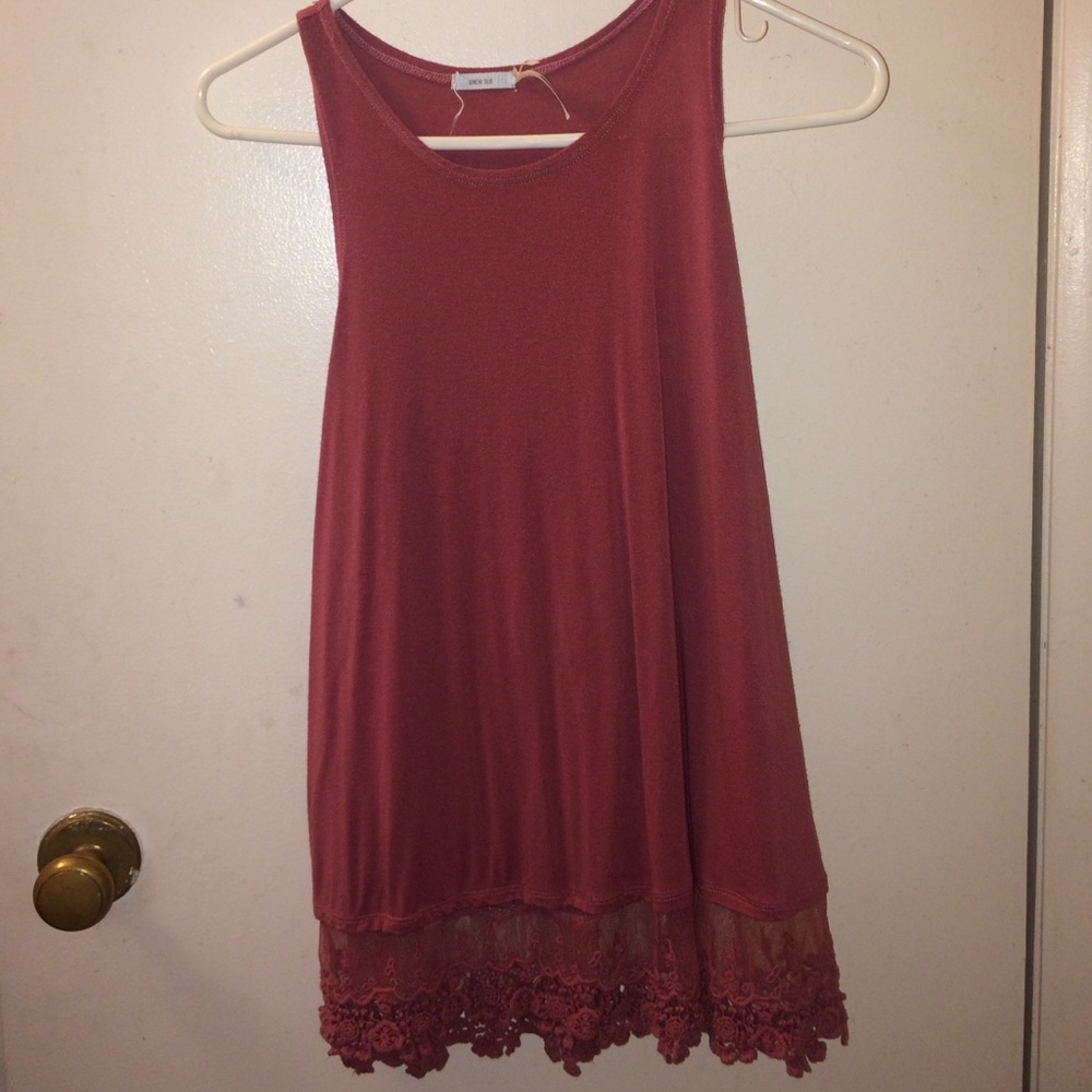 Razorback tank, with the lace trim at bottom
