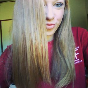 Meet your Posher, Holly