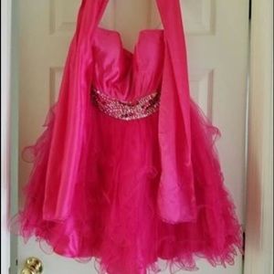 Strapless dress with shawl