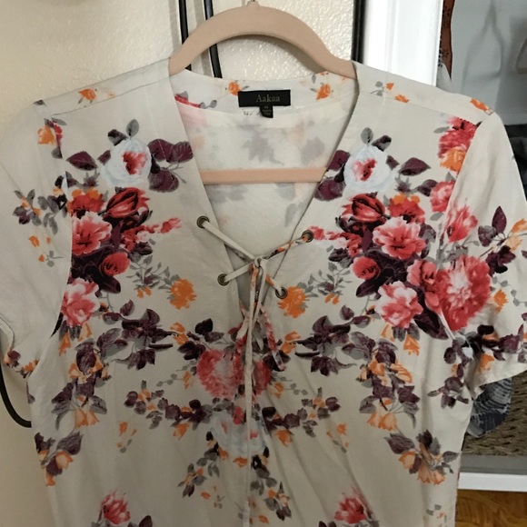 Brand New lace up shirt - Picture 3 of 3